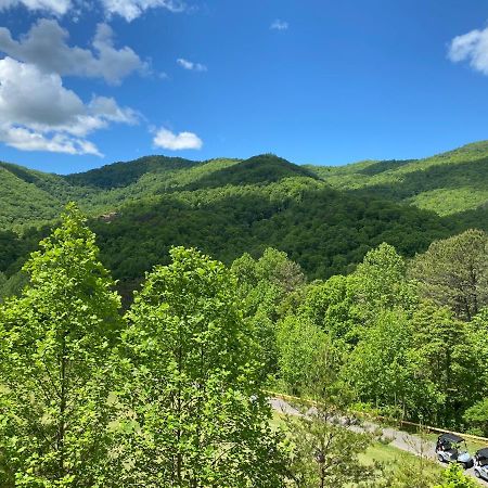 Condo With Stunning Mountain And 6Th Green Views Near Harrahs Cherokee Bryson City Whittier Exteriér fotografie
