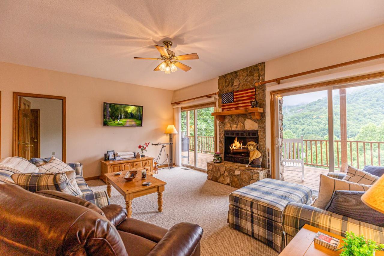 Condo With Stunning Mountain And 6Th Green Views Near Harrahs Cherokee Bryson City Whittier Exteriér fotografie